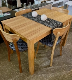 Juego Mesa Recta Paraíso 1.20 x 0.80 + 4 Sillas Retro Paraíso Pana Gris