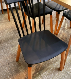 Silla Windsor Negra