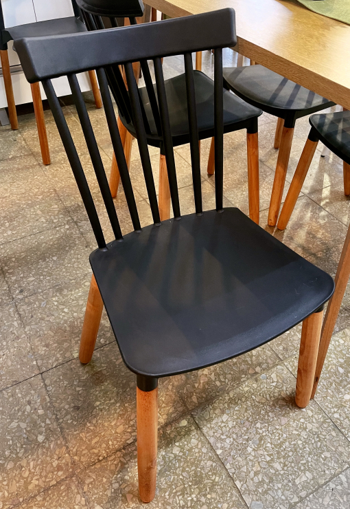 Silla Windsor Negra