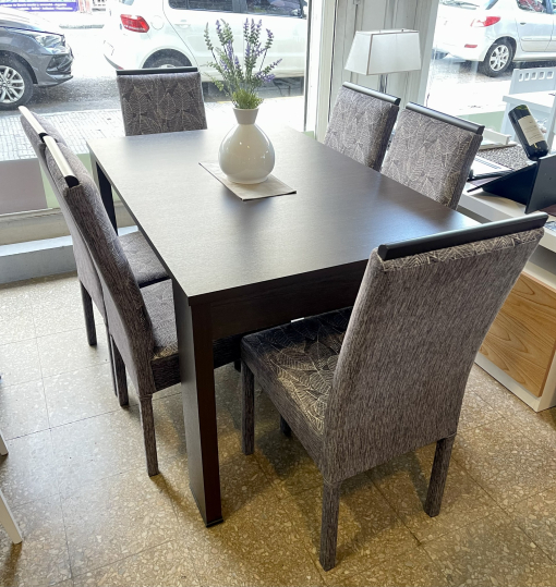 Juego Mesa Capri Wengue 1.40 x 0.90 + 6 Sillas Varenna Pana Estampada Hojas