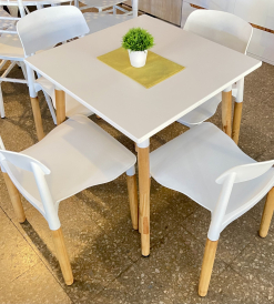 Juego Mesa Eames 0.70 x 0.70 + 4 Sillas Milano Blancas