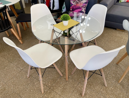 Mesa Eames Vidrio 0.90 diam.