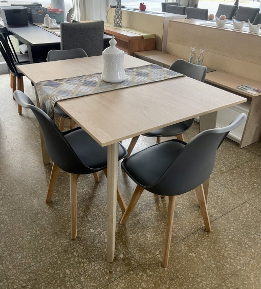 Juego Mesa Carmela 1.20 x 0.85 + 4 Sillas Tulip Grises