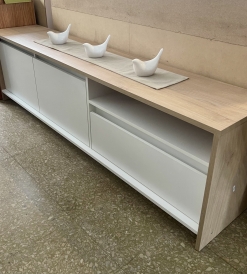 Rack Niza Melamina 1.80 con Cajón Blanco/Roble