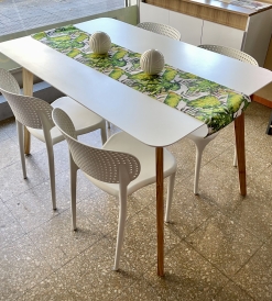 Juego Mesa Nórdica 1.30 x 0.80 + 4 Sillas Paris Blancas