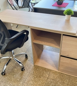 Set Escritorio Modular Melamina Roble Natural + Sillón Oficina Bajo Negro