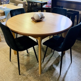Juego Mesa Extensible Redonda Paraíso 1.20 a 1.60 + 4 Sillas Venecia Pana Negra