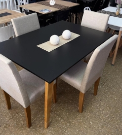 Mesa Bali Laqueada Negra 1.30 x 0.90