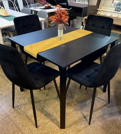 Juego Mesa Milano Negra 0.85 x 0.85 + 4 Sillas Venecia Pana Negra