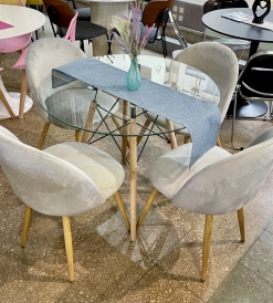 Juego Mesa Eames Vidrio 0.90 diam. + 4 Sillas Oslo Pana Gris