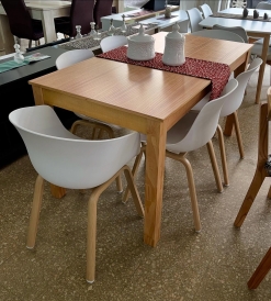 Juego Mesa Recta Paraíso 1.50 x 0.80 + 4 Sillas Wave Blancas + 2 Sillones Nova Wave Blancos