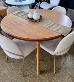Juego Mesa Extensible Redonda Paraíso 1.20 a 1.60 + 4 Sillas Niza Boucle Beige