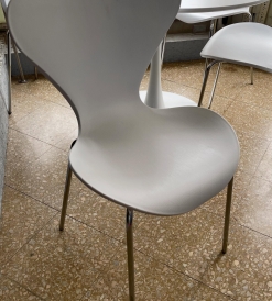 Silla Apple Cromada Blanca