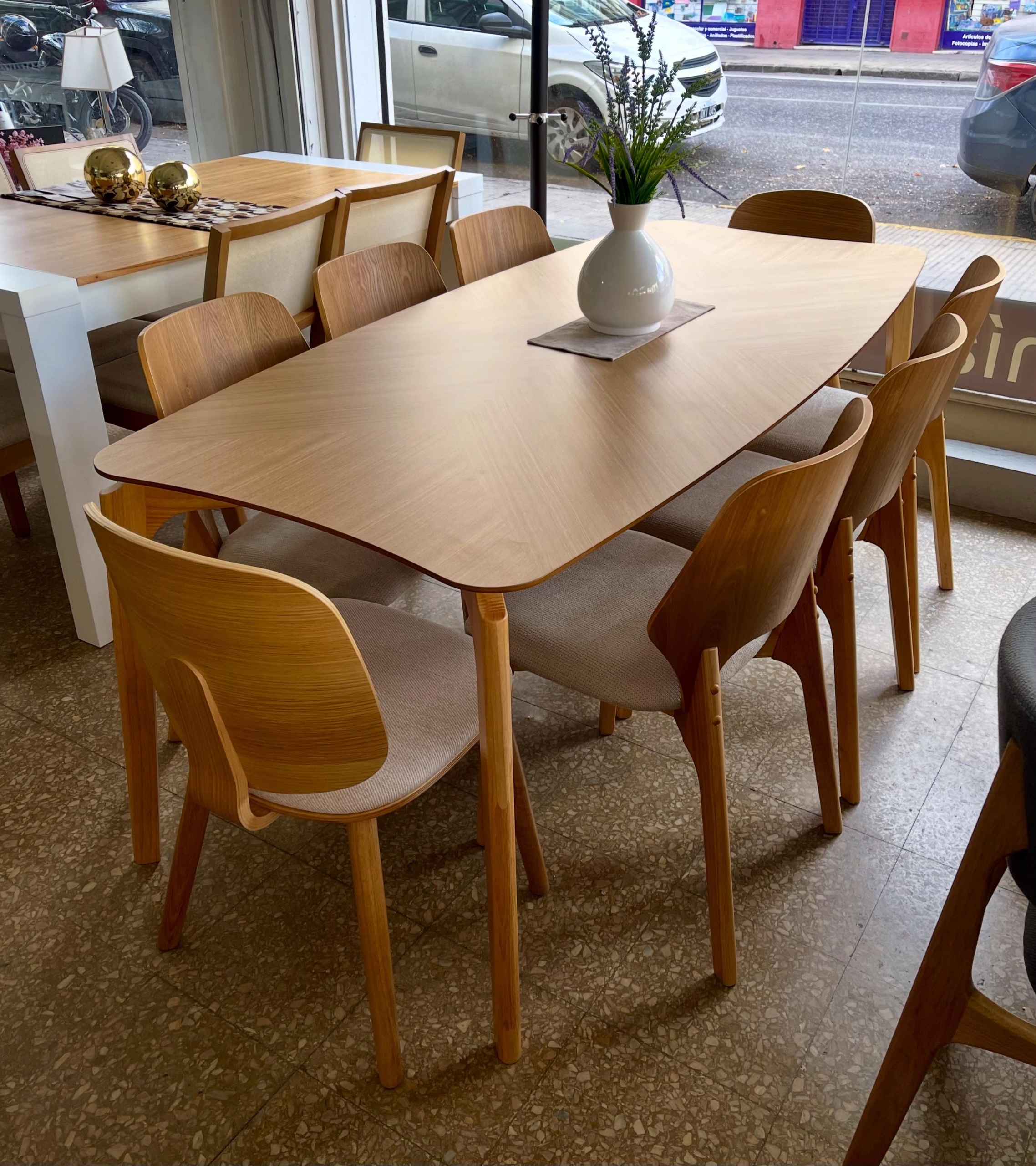 Juego Mesa Lagom 2.00 x 0.90 + 6 Sillas Hans Panalty Beige + 2 Sillas Siena Corderoid Beige