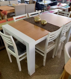 Juego Mesa Itaca Combinada Paraíso/Blanco 1.60 x 0.90 + 6 Sillas Capri Pana Beige