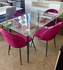 Juego Mesa Venecia Vidrio 1.40 x 0.80 + 4 Sillas Monaco Pana Cherry