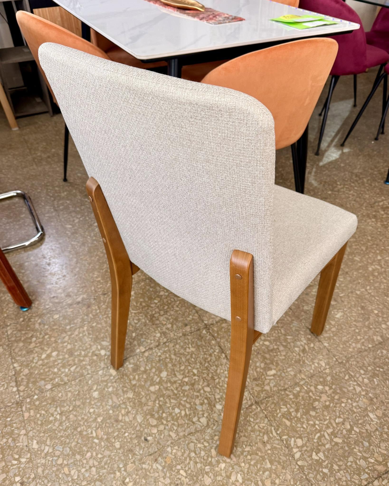 Juego Mesa Harmony 2.20 x 1.00 + 4 Sillas Saga Esterilla Natural + 4 Sillas Olive Lino Natural - Imagen 5